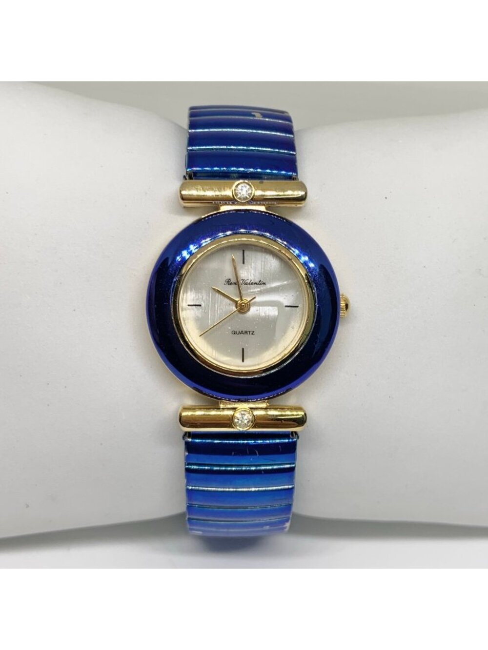 vintage René Valentine gold blue tone women’s watch 26mm round mop dial running